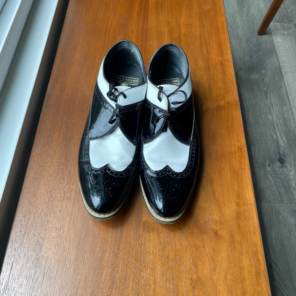 10.5  Stacy Adams black and white wing tips